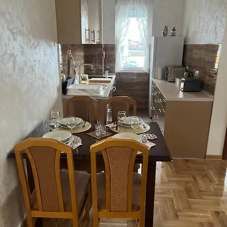 Seefeld 29, 1seefeld 29 Pirot